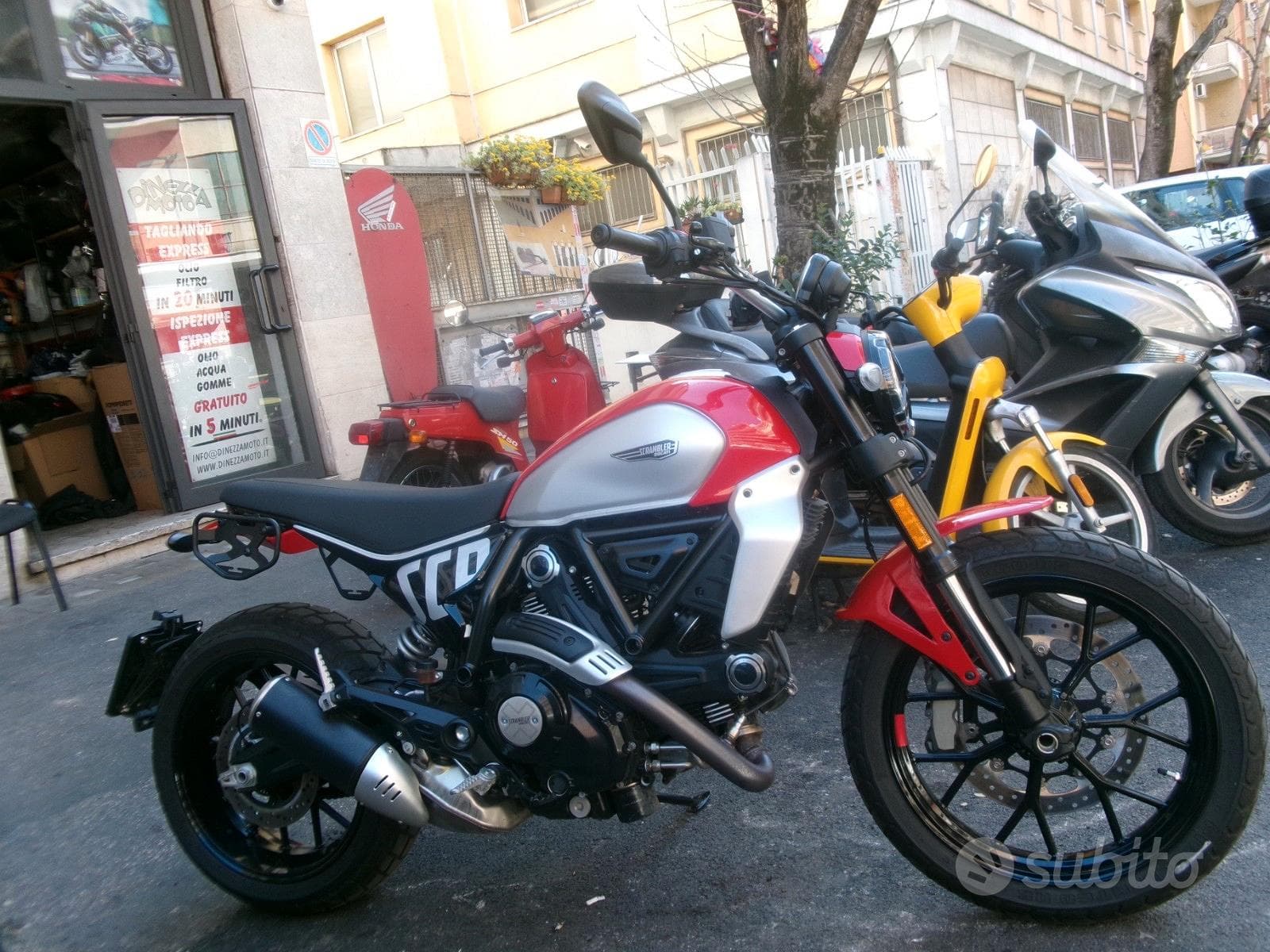 Ducati Scrambler ABS foto 3