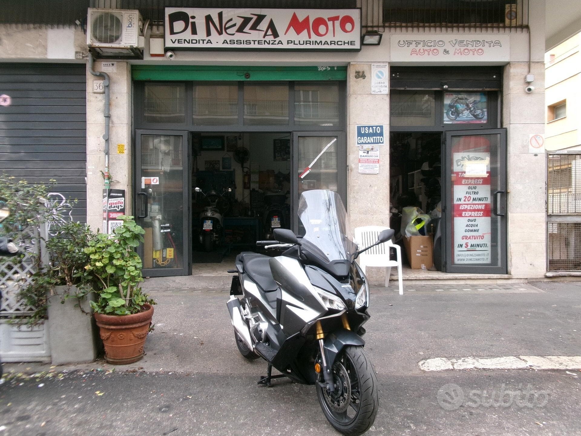 Honda Forza 750