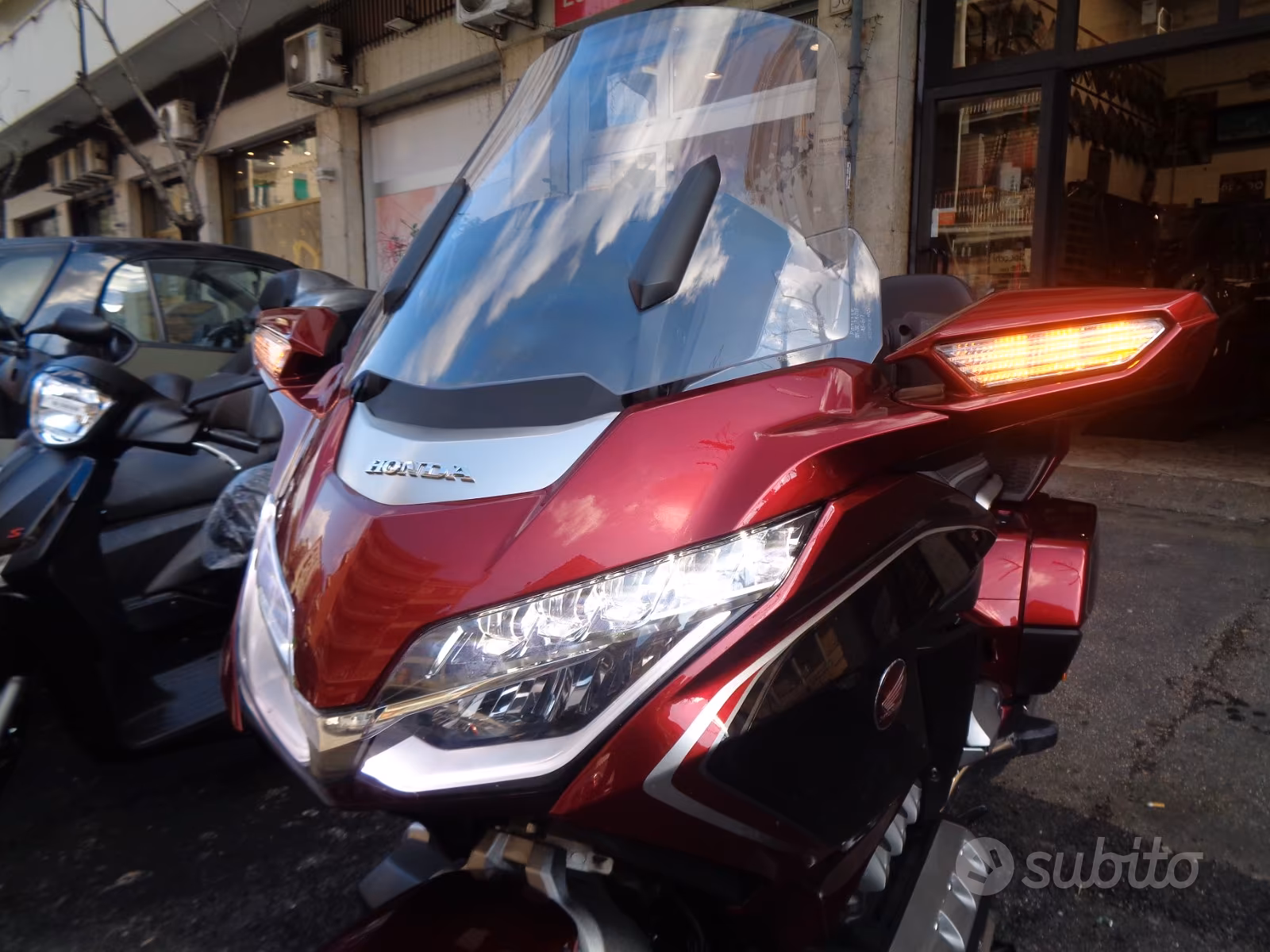 Honda GL Gold Wing - DCT Tour ABS foto 4