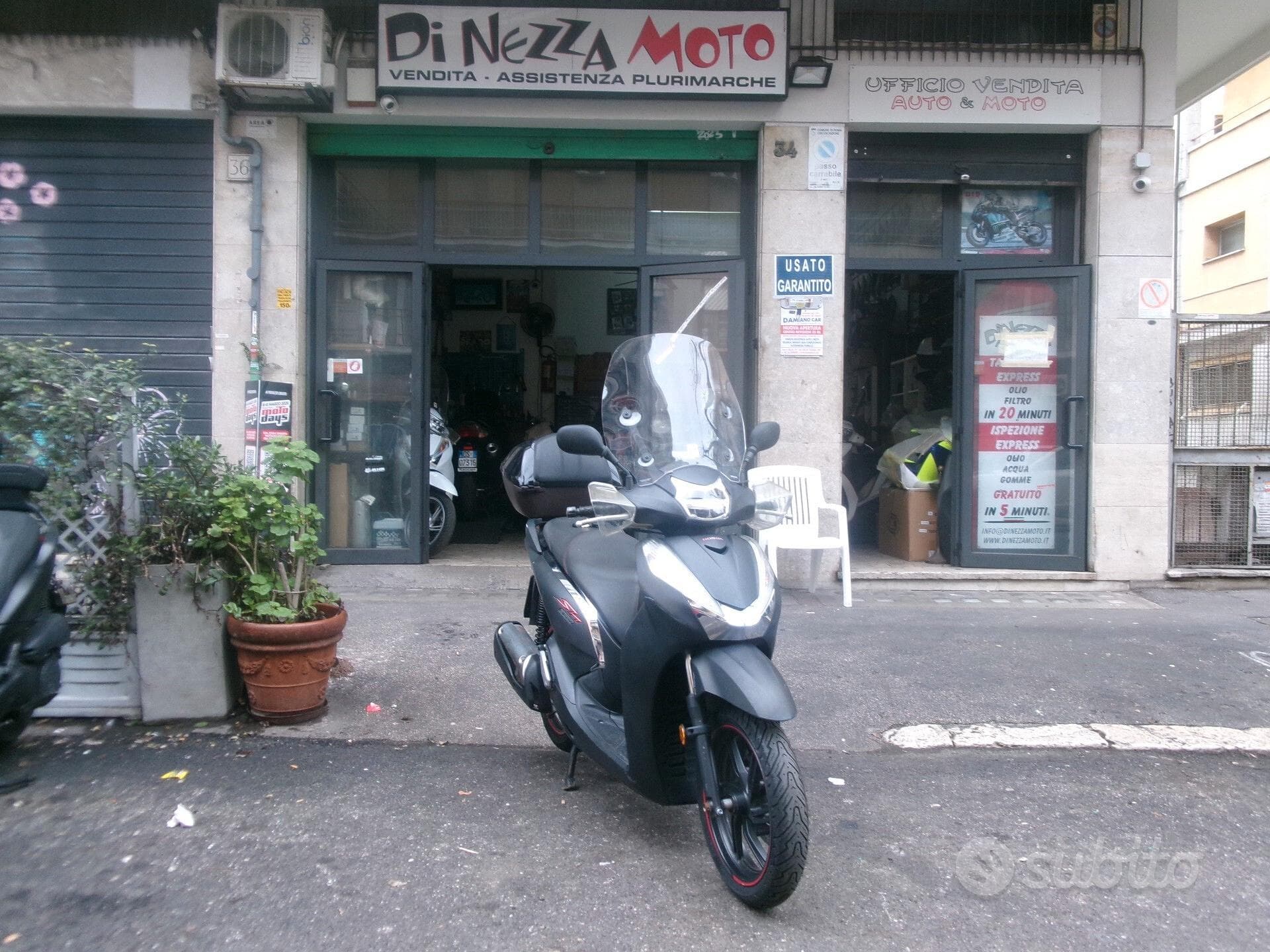 Honda SH 300 Sport ABS