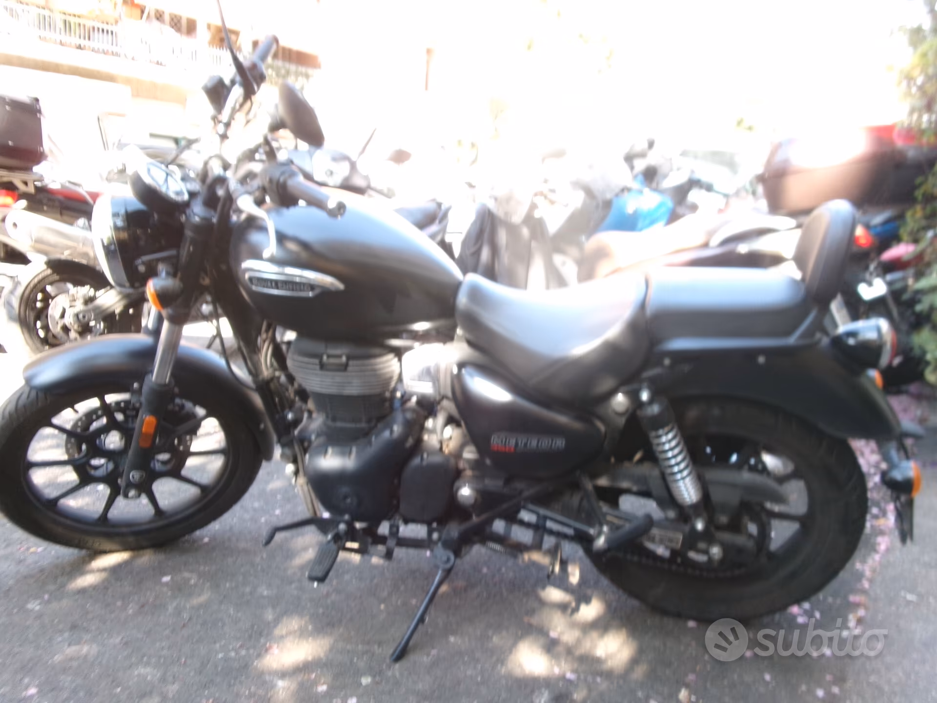Royal Enfield Meteor foto 4