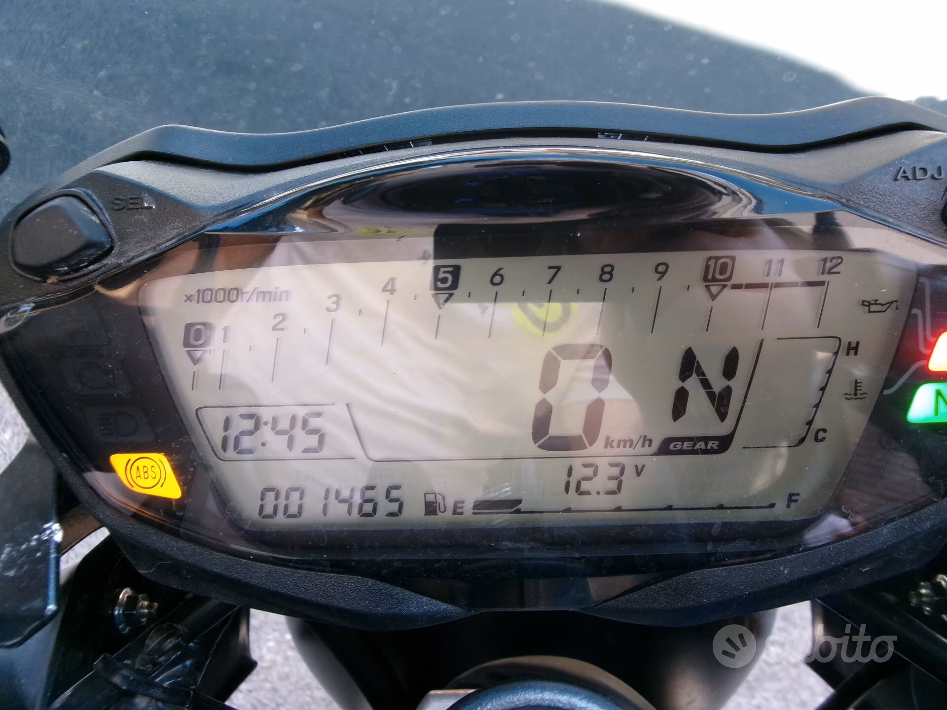 Suzuki SV 650 foto 5
